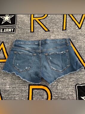 Women’s Blue Denim Cutoff Shorts - Casual Frayed Hem